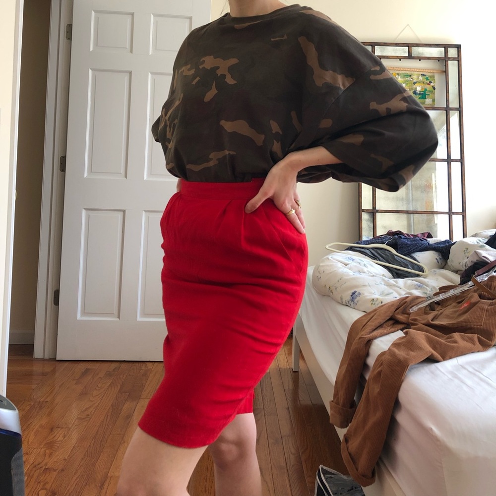 Vintage red pencil skirt